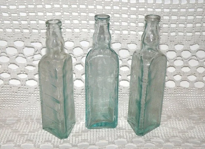 Everyone who lived in the USSR knew that the triangular bottle was vinegar. - Bottle, Vinegar, the USSR, Past, Nostalgia, Repeat, Damask