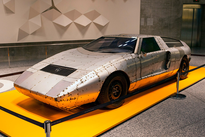 ���������� ��������� ������� ����������� ���������� ��������� ��������� � ������ �� ������� 190-�� ��������� ���������� ������ ������ C111. Ÿ ���� ���������� � ����� Mercedes-Benz � ���������