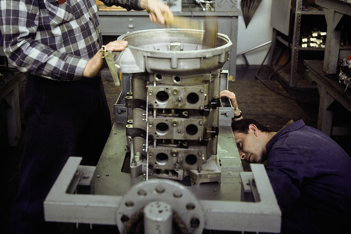 ������������ ��������� M 950 F �������� �������