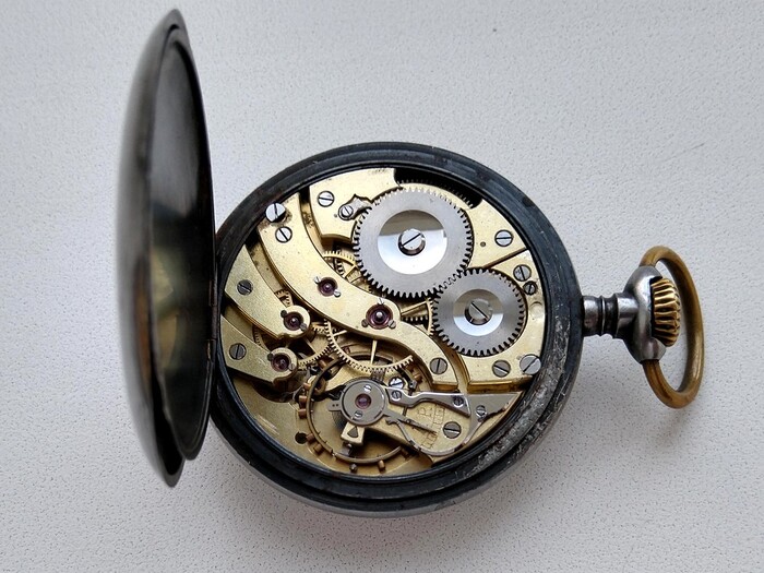 Механизм часов