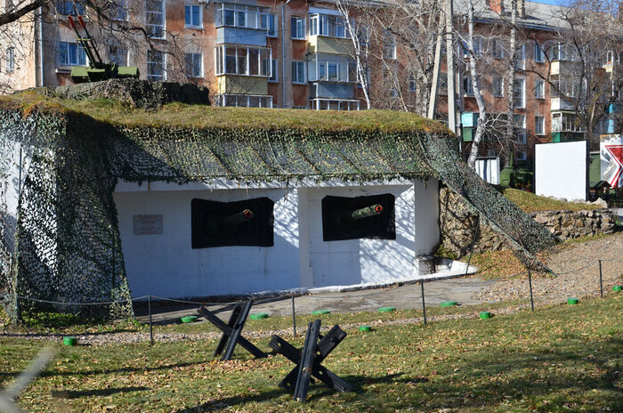 Nikon D7000, 35 mm, ISO 200, F10, 1/250 sec