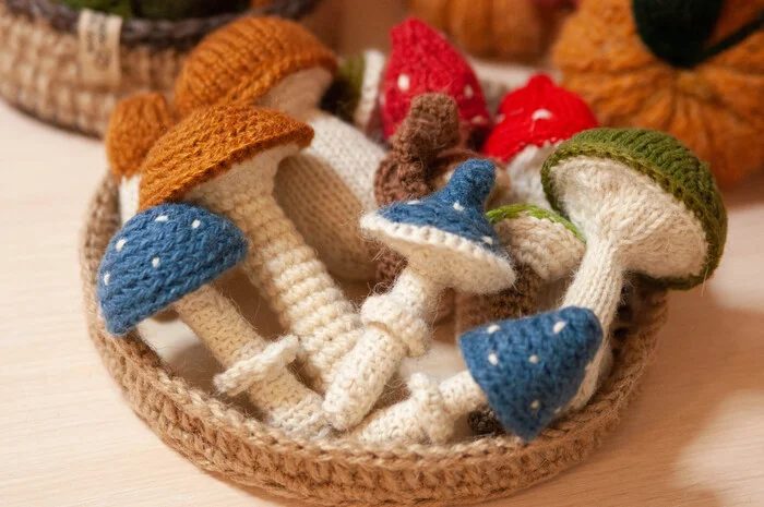 Mushroom baskets are collected and ready to decorate the fall - My, Hygge, Cosiness, Decor, Handmade, Needlework, Needlework without process, Knitting, Mushrooms, Fly agaric, Autumn, Interior Design, Interior toy, Knitting, Presents