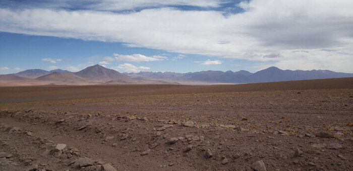 Облака наползают на горы