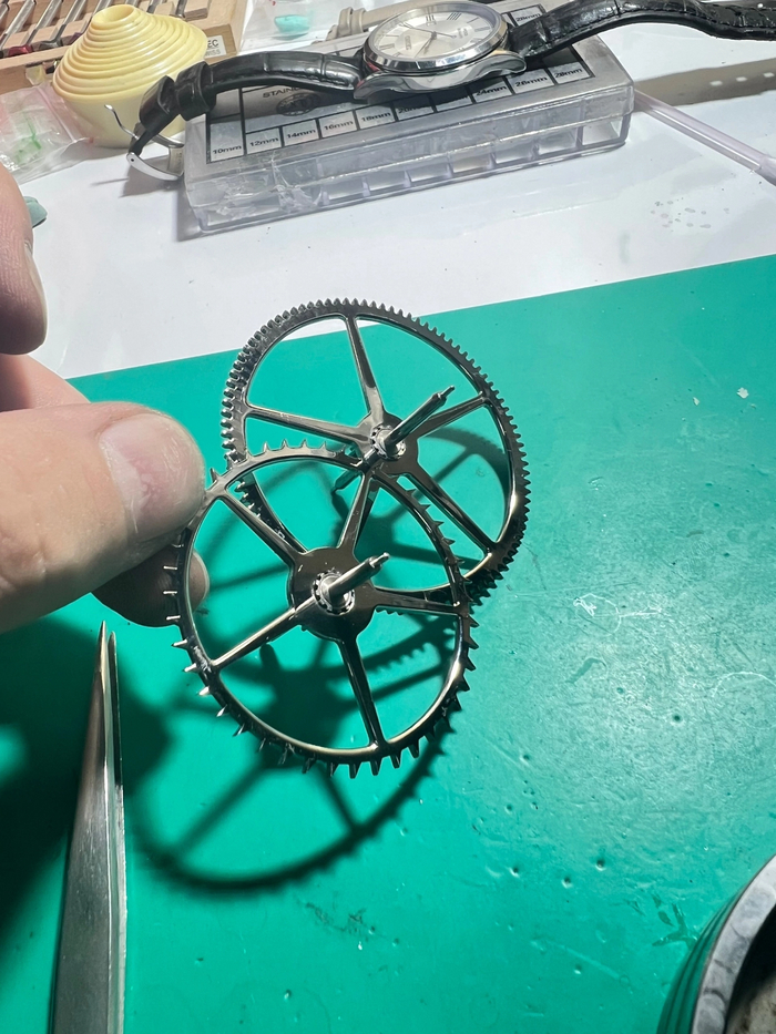 Оба колеса после окончательной мойки