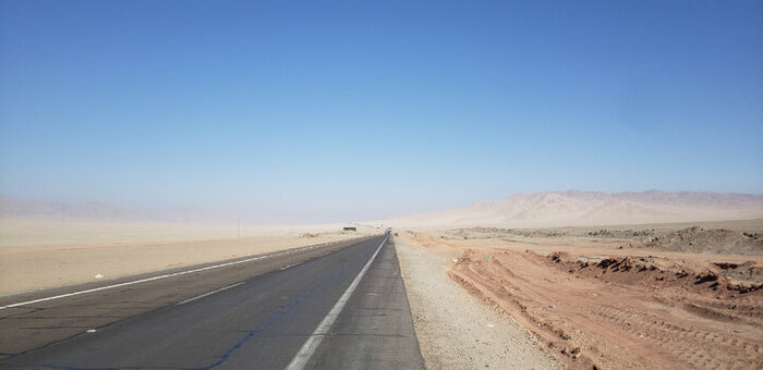 И снова потянулась пустыня