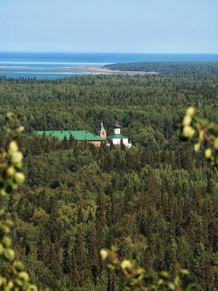 Савватиевский скит Соловецкого монастыря - Моё, Фотография, Пейзаж, Путешествия, Монастырь, Соловецкий монастырь, Лес, Природа, Путешествие по России, Север