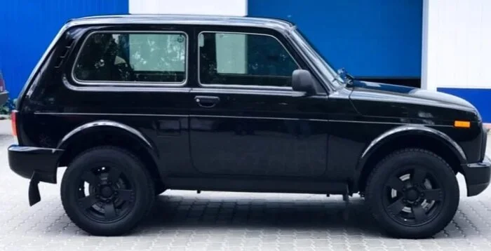 AvtoVAZ has started painting LADA NIVA Legend with Black Panther enamel - AvtoVAZ, Motorists, Transport, Auto, Niva, Telegram (link)