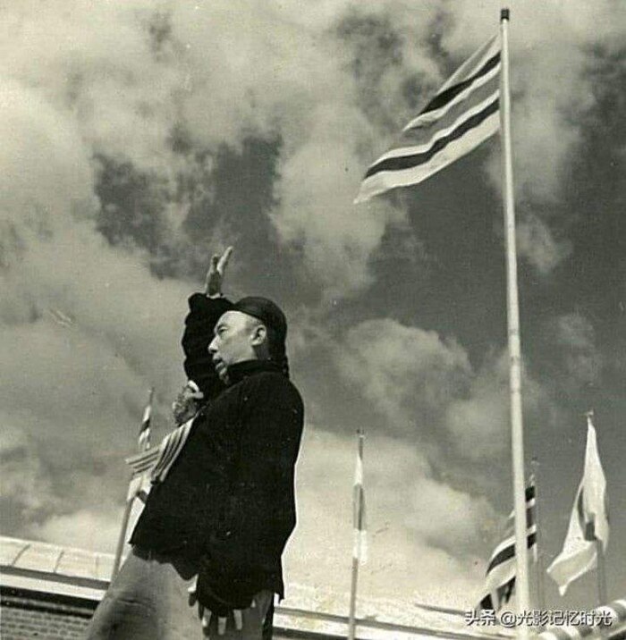 Монгольский Власов - потомок Чингисхана Дэ Ван Дэмчигдонров