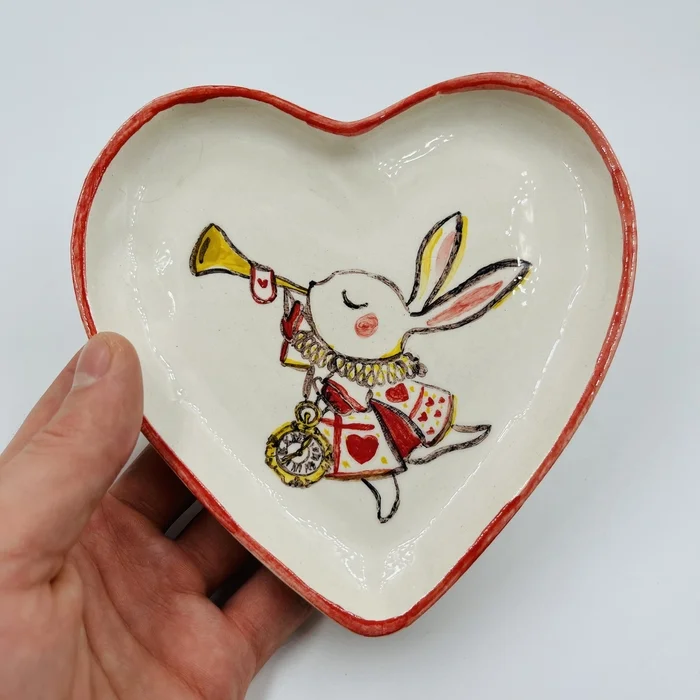 Ceramic plate Rabbit from Alice in Wonderland - My, Ceramics, Handmade, Rabbit, Alice in Wonderland, Needlework without process