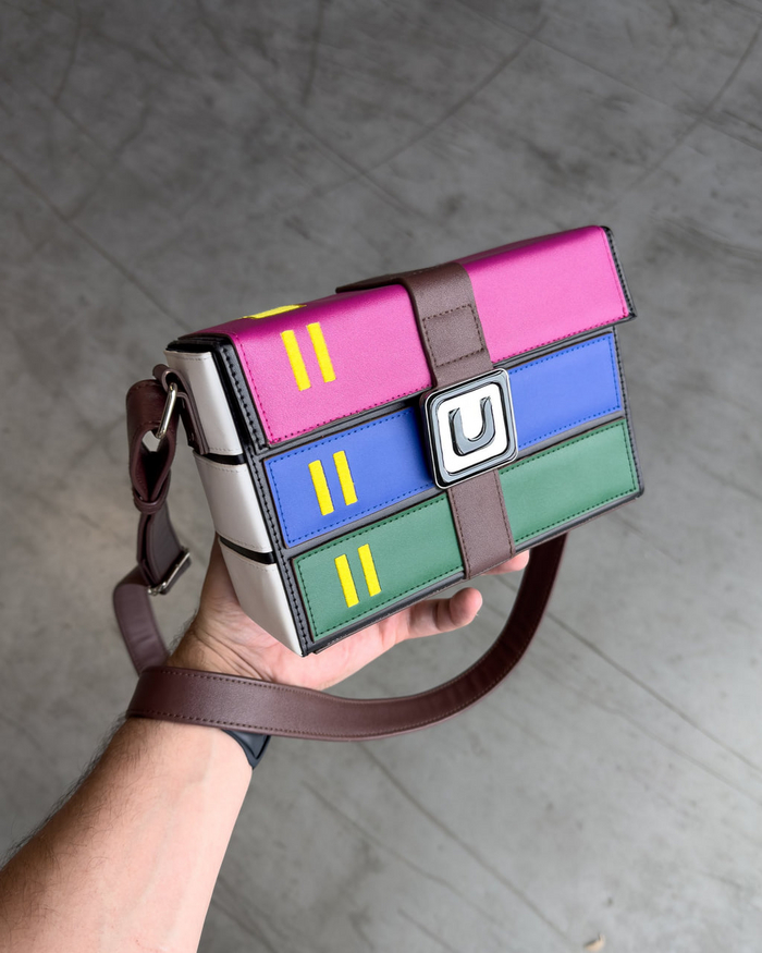 WinRAR выпустит лимитированную сумку в форме иконки приложения