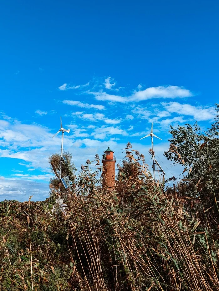 Beacon tester - My, Kaliningrad region, Positive, Tourism, Lighthouse, Atmosphere, Fishing, Travel across Russia, Video, Vertical video, Longpost