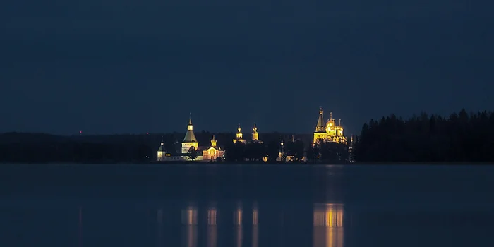 Valdai Iversky Svyatoozersky Bogoroditsky Monastery - My, Olympus, The photo, Summer, Monastery, Night, Lights, Lake, Valdai, Beautiful view