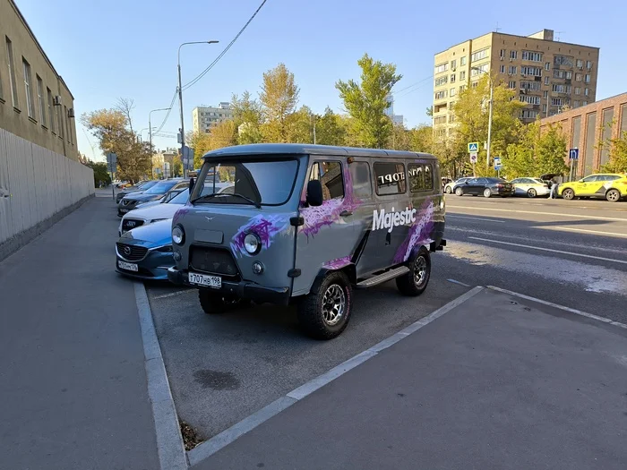 Fashionable loaf - My, UAZ loaf, Auto, Airbrushing, Mobile photography