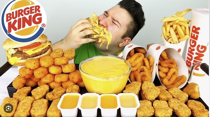 ПОЛОВИНА МОИХ ДРУЗЕЙ УМЕРЛА ОТ ФАСТФУДА, Я НЕ МОГУ ВЫЙТИ ИЗ ДОМА ПОТОМУ ЧТО БОЛЬШЕ НЕ ПОМЕЩАЮСЬ В ЛИФТ, СНАЧАЛА ФАСТФУД - ПОТОМ АСБЕСТ, Я БРОСИЛ ФАСТФУД НО ПОСЛЕДСТВИЯ ОСТАЛИСЬ, ЛЮДИ! ВНИМАНИЕ! ДЕРЖИТЕСЬ ОТ ЭТОГО ПОДАЛЬШЕ!