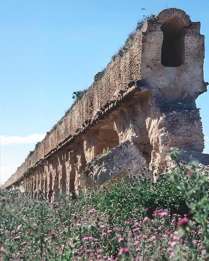 Technologies of antiquity - Aqueduct, Ancient Rome, Technologies, Building, For centuries