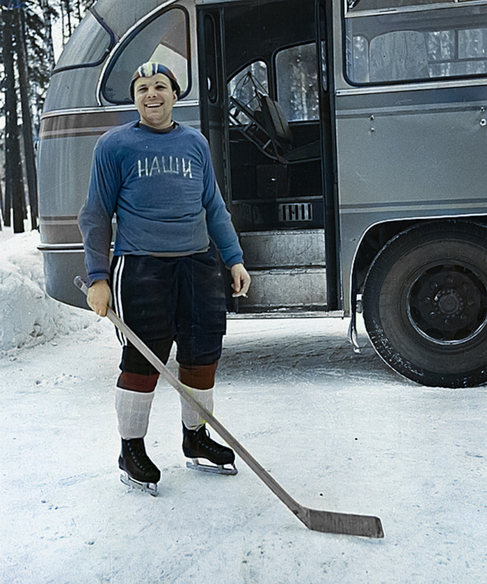 Подборка простых и потрясающих фотографий эпохи СССР. 20 раскрашенных фотографий, Часть X Старое фото, Фотография, СССР, Сделано в СССР, Детство в СССР, Колоризация, 70-е, 60-е, 80-е, 50-е, Длиннопост Подборка простых и потрясающих фотографий эпохи СССР. 20 раскрашенных фотографий, Часть X Старое фото, Фотография, СССР, Сделано в СССР, Детство в СССР, Колоризация, 70-е, 60-е, 80-е, 50-е, Длиннопост