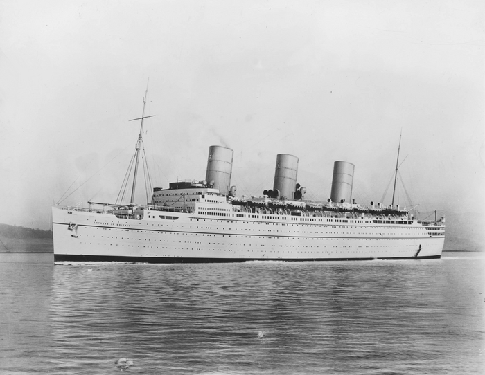    ,    .     .   Empress of Britain , , , , 