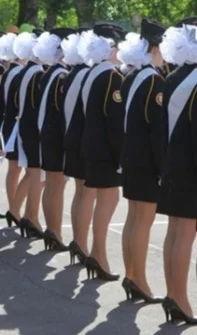 What should I do if I can’t wear skirts and heels, but they are required by the regulations? - Mini skirt, Cadetship, Longpost