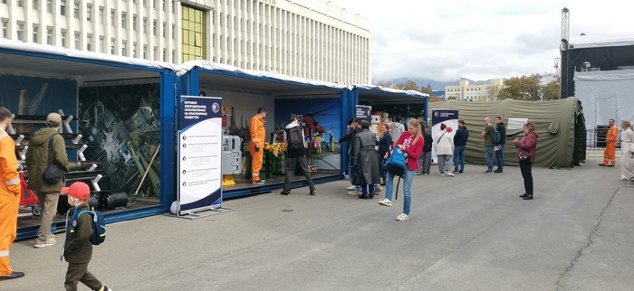 Нефть и газ Сахалина - 2024 Нефть, Нефтегазовая отрасль, Сахалин, Газпром, Выставка, Фотография, Длиннопост