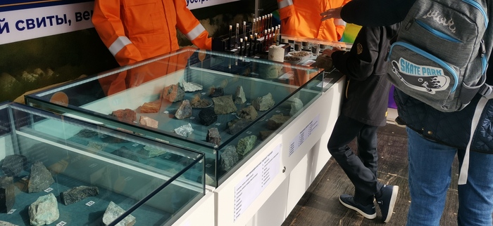 Нефть и газ Сахалина - 2024 Нефть, Нефтегазовая отрасль, Сахалин, Газпром, Выставка, Фотография, Длиннопост