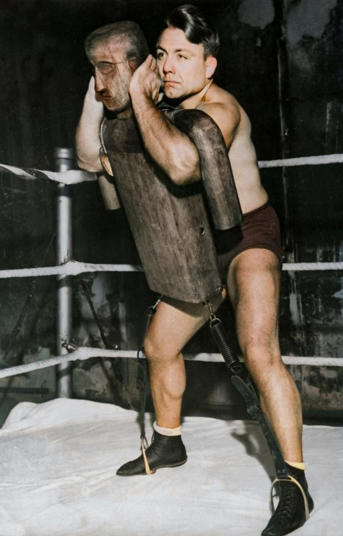 Подборка фотографий из прошлого, которые заставляют удивиться. 20 раскрашенных фотографий из XIX-ХХ века. Часть XI Историческое фото, Старое фото, Фотография, Колоризация, 19 век, 20 век, Длиннопост Подборка фотографий из прошлого, которые заставляют удивиться. 20 раскрашенных фотографий из XIX-ХХ века. Часть XI Историческое фото, Старое фото, Фотография, Колоризация, 19 век, 20 век, Длиннопост