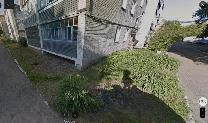 Google girl - Googlemobile, Google maps, Screenshot, Pareidolia