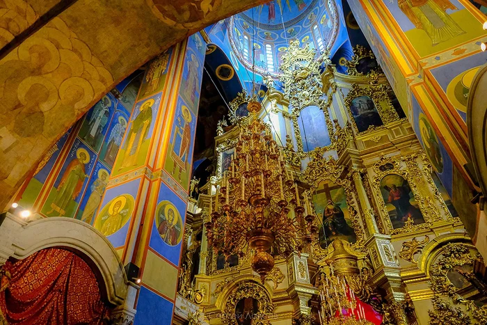 Iconostasis of the Assumption Cathedral - My, Temple, Iconostasis, Assumption Cathedral, Baroque, Vladimir city, sights, Gold ring of Russia, Travel across Russia, Orthodoxy, Cities of Russia, Museum