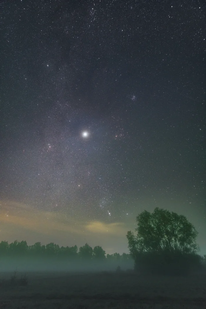 Glowing Jupiter in the Fog - My, Jupiter, Astrophoto, Starry sky, Milky Way, Orion, Fog, Landscape, Autumn, Chuvashia