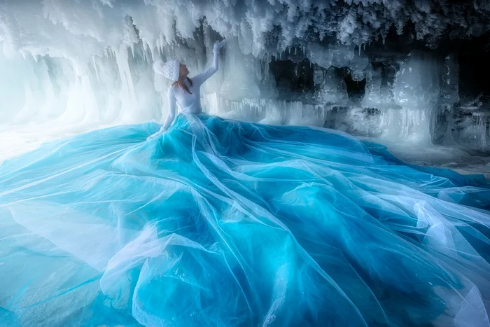 In the ice cave - My, The photo, Baikal, Travels, Fashion model