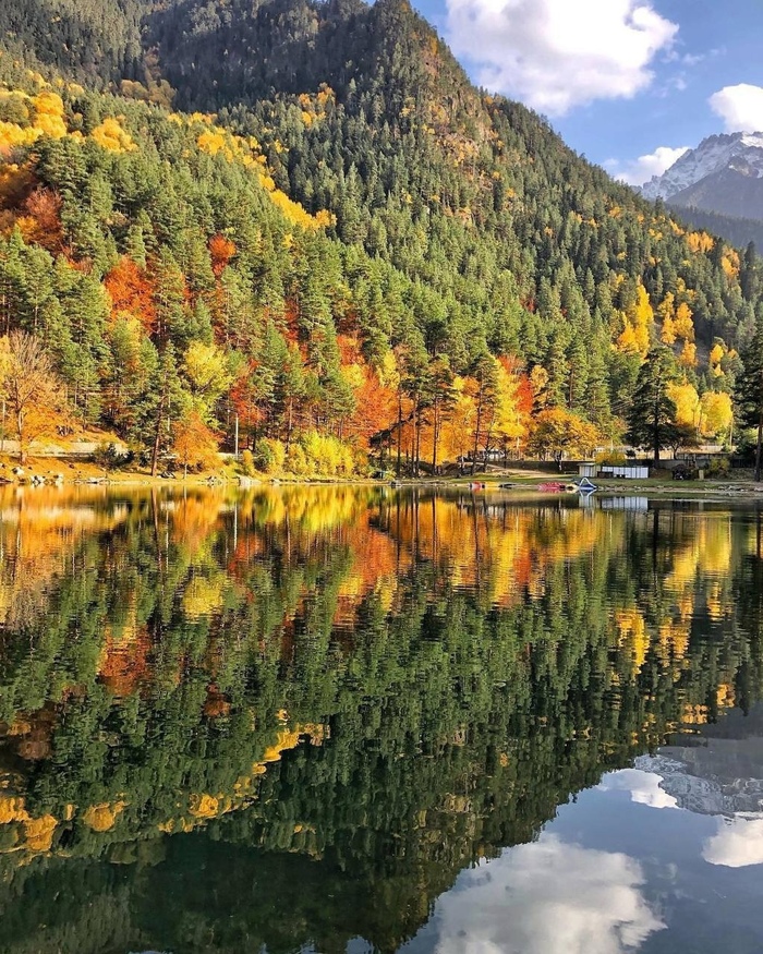 Карачаево-Черкессия, Озеро Кара-Кёль