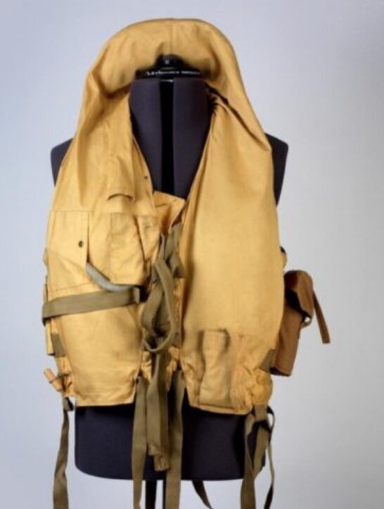 How the Titanic disaster improved life jackets. And why is it dangerous to use a swim belt and a waist life jacket? - My, Sea, History (science), Life jacket, Ship, Shipwreck, Yachting, Longpost