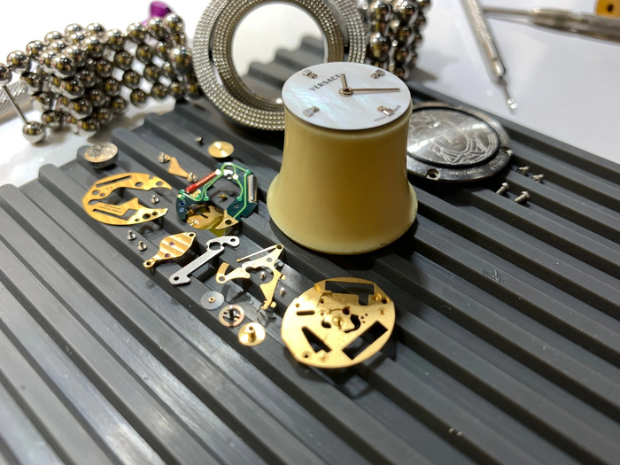  Versace , Versace,  , , , ,  , , 