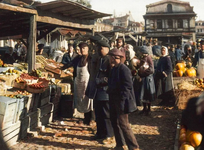Петроград — Ленинград. Жизнь и быт Северной столицы в 1920-е годы. 20 раскрашенных фотографий. Часть 2 Историческое фото, Старое фото, История города, Фотография, Колоризация, Ленинград, Санкт-Петербург, Петроград, 1920-е, Длиннопост