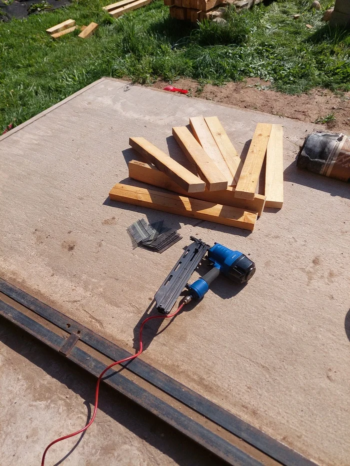 Continuation of the post Barn with a woodshed 14x5 - My, Project, Frame house, Amateur, Building, Barn, Reply to post, Longpost, Workbench, Woodworking, Carpenter, Furniture, A wave of posts