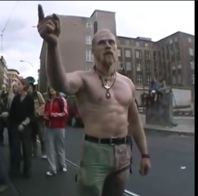 He approves - India, Technoviking, Sausage, Disco, Techno, Rave, Video, Vertical video