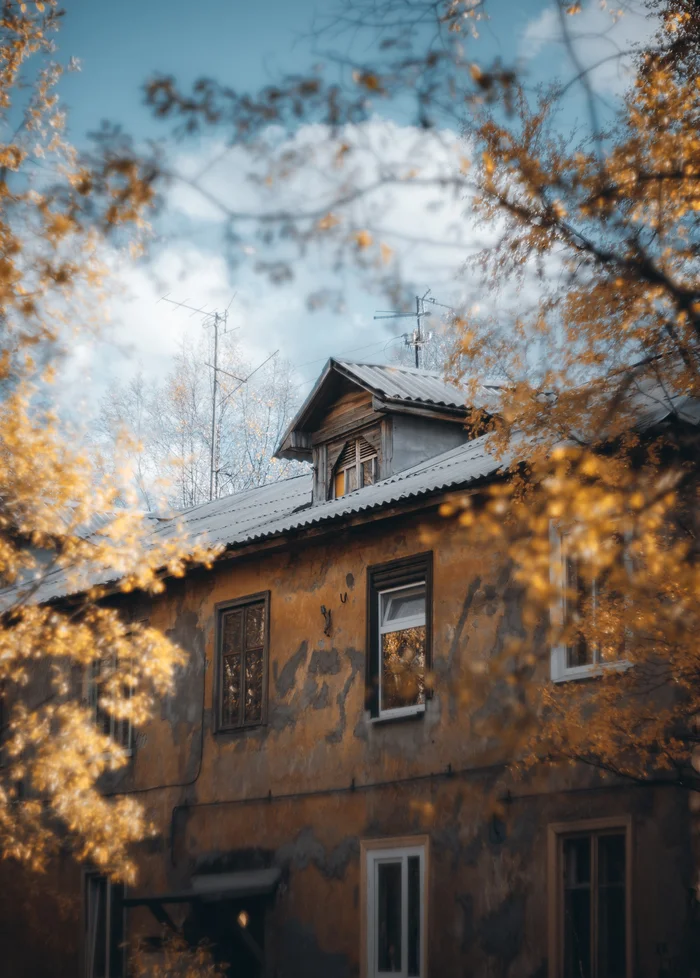 Осеняя прогулка по ул.Бондарной и ул. Первомайской - Моё, Мурманск, Кольский полуостров, Длиннопост