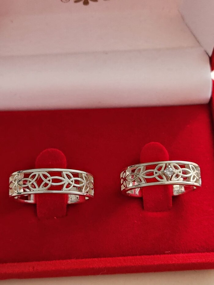  alian&#xE7;a de namoro ( ?_)   