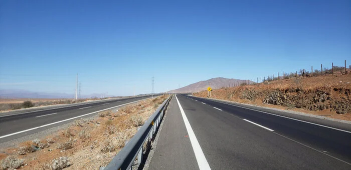 Solar Power Plants Along the Road to the South of Chile - My, Bike trip, Solo travel, Travels, A bike, South America, Chile, Andes, Bike ride, Cyclist, Road, The rocks, The mountains, Longpost