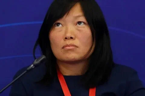 Состояние Татьяны Бакальчук на сегодня составляет 23,5 млрд. долларов из них около 500 долларов спизжены у меня. ТАНЯ где деньги?