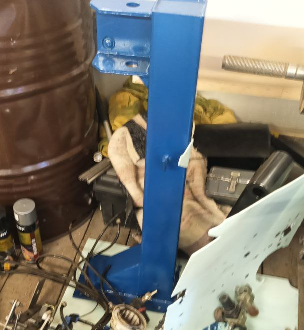 Верхняя часть станка, я ее почему то называю "кран" :D