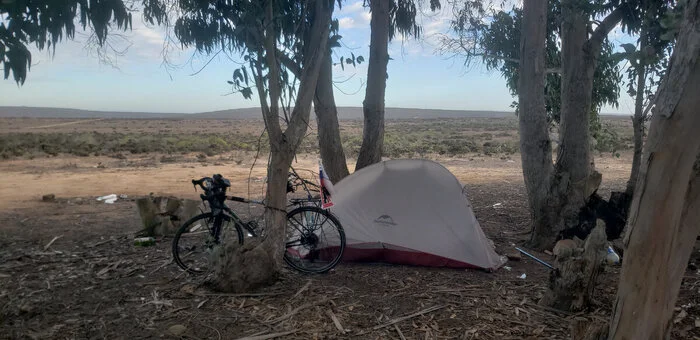 I drove through the most beautiful places of Atacama... - My, Bike trip, Solo travel, A bike, Travels, The mountains, Ocean, Pacific Ocean, South America, Andes, The rocks, Road, Cyclist, Longpost