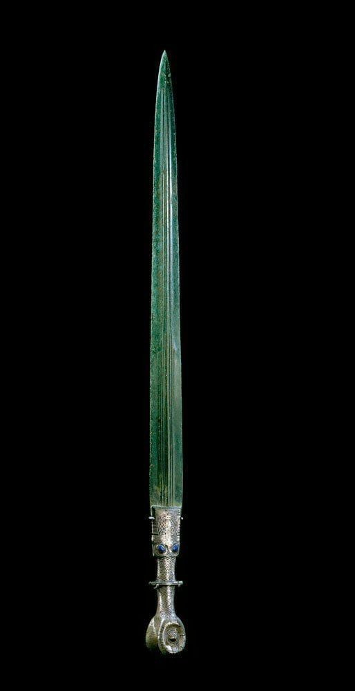 Celtic bronze sword with silver and lapis lazuli. 6th century BC - Historical photo, Celts, Ancient world, Ancient artifacts, Weapon, Sword, Steel arms