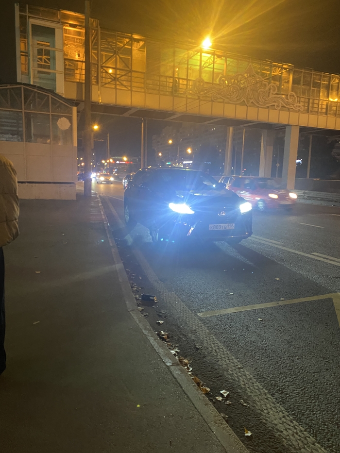 Не будьте плохими людьми на авто