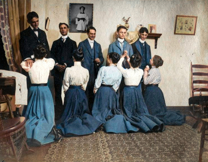 Подборка интересных и необычных фотографий Российской Империи. 20 раскрашенных фотографий. Часть VI Историческое фото, Старое фото, Российская империя, Колоризация, 20 век, Длиннопост Подборка интересных и необычных фотографий Российской Империи. 20 раскрашенных фотографий. Часть VI Историческое фото, Старое фото, Российская империя, Колоризация, 20 век, Длиннопост