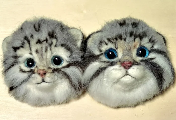 Cute Manulo Cat Brooches :3 - Pallas' cat, Brooch, Felt