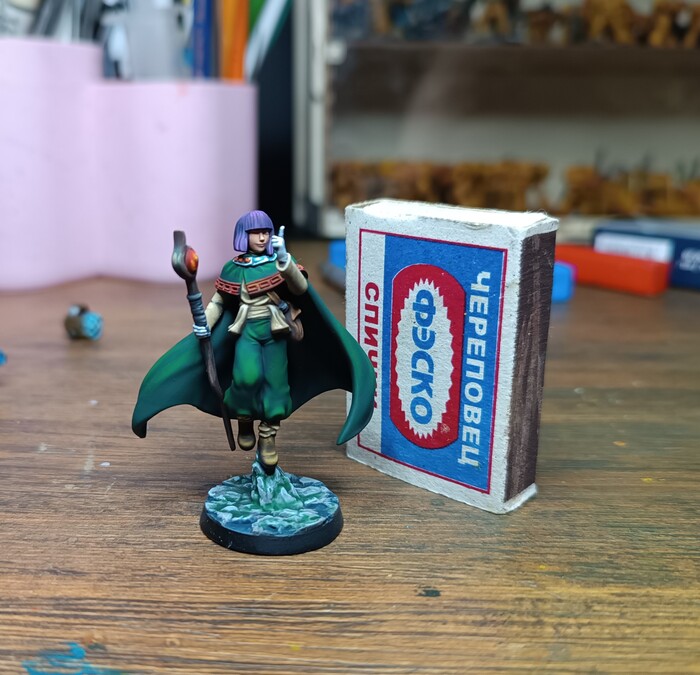 Фото в так себе освещении для наглядности размера. Ох, микрочелики мои микрочелики.