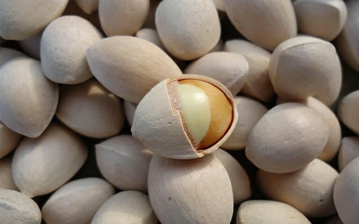 Очищенные семена гинкго. Фото с сайта <!--noindex--><a href="https://pikabu.ru/story/ginkgo_11902896?u=http%3A%2F%2Foic.com.vn&t=oic.com.vn&h=9001d60ad46a0933fadf0155023e739f0b2dbfe2" title="http://oic.com.vn" target="_blank" rel="nofollow noopener">oic.com.vn</a><!--/noindex-->.