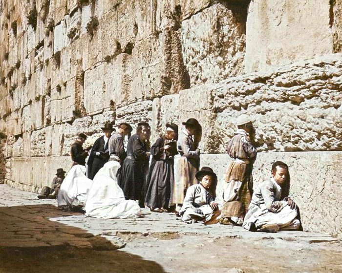 Уникальные исторические кадры, которые перенесут вас в прошлое. 20 раскрашенных фотографий из ХIX века Старое фото, Историческое фото, Фотография, Колоризация, 19 век, Длиннопост Уникальные исторические кадры, которые перенесут вас в прошлое. 20 раскрашенных фотографий из ХIX века Старое фото, Историческое фото, Фотография, Колоризация, 19 век, Длиннопост