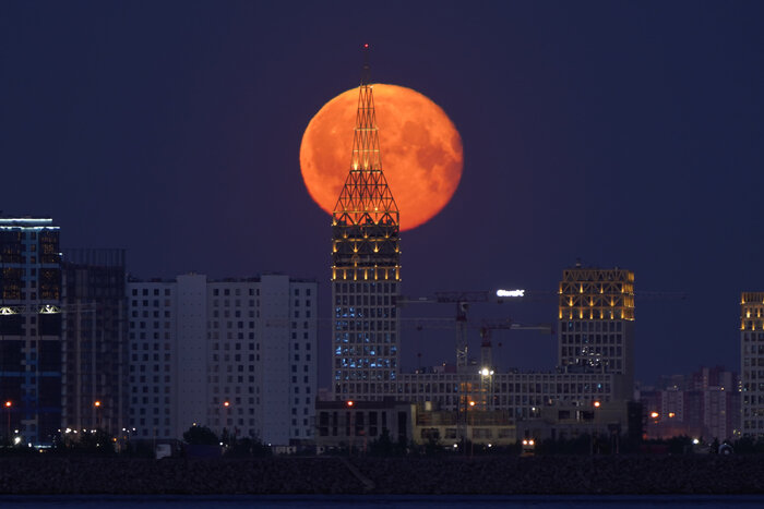 5 НОЯБРЯ 19 часов ДК. Газа при содействии ФотоАтелье "Петербург". Моя персональная ЛУННАЯ ВЫСТАВКА. 50 фотографий, а может и больше. Всех жду Третий пост из 10) подборка 2020-2024