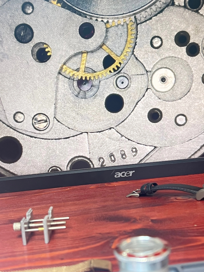 После чистки нет ни старой смазки, ни мусора